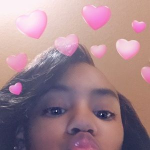 Meet your Posher, Corynthia